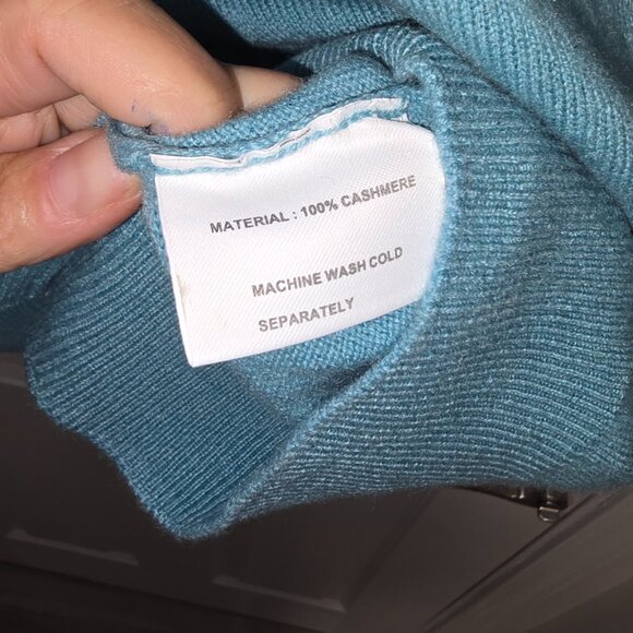 Boston Scott Golf Mens 100% Cashmere Sweater NEW W/TAGS Mens M or Womens L - Picture 2 of 4